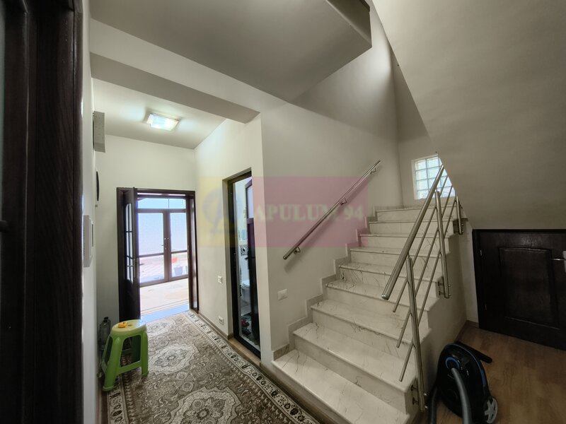 Vila individuala cu 5 camere, curte proprie in Afumati langa primarie